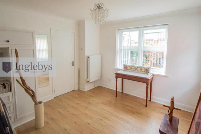 3 bed Detached Bungalow for sale Image 12