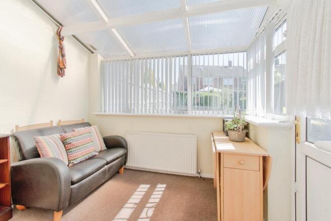 3 bed Semi-Detached for sale Image 5