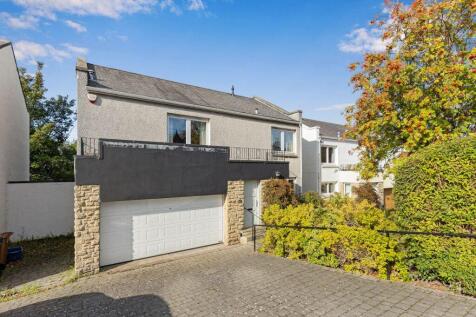 19 York Road, Trinity, Edinburgh, EH5 3EJ