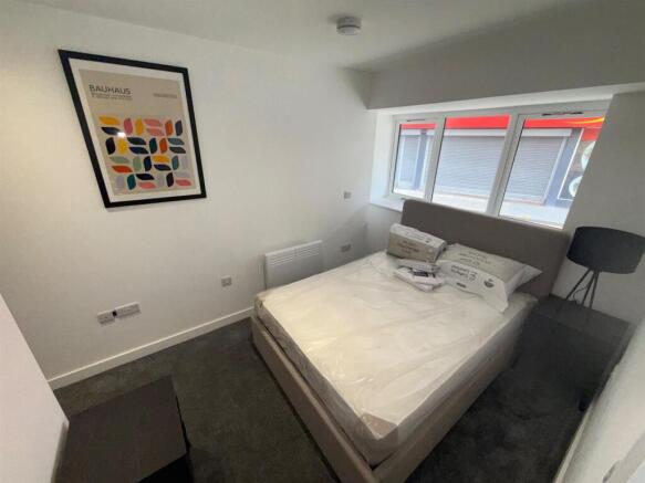 1 bed House to rent Image 6