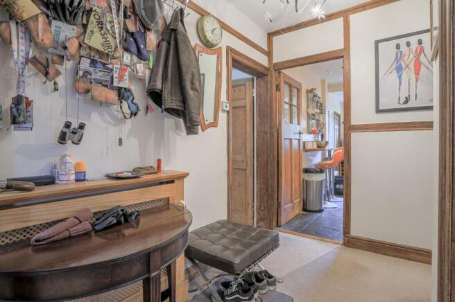 2 bed Apartment for sale Image 12