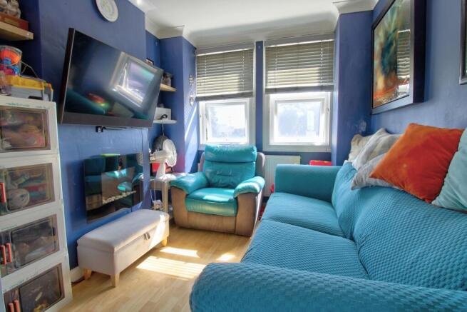 Photo 3
