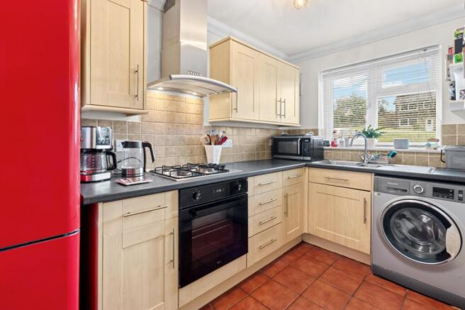 Nevill Road, Uckfield, East Sussex, TN22 photo 4