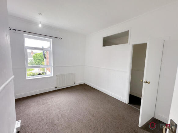 2 bed Terraced to rent Image 4