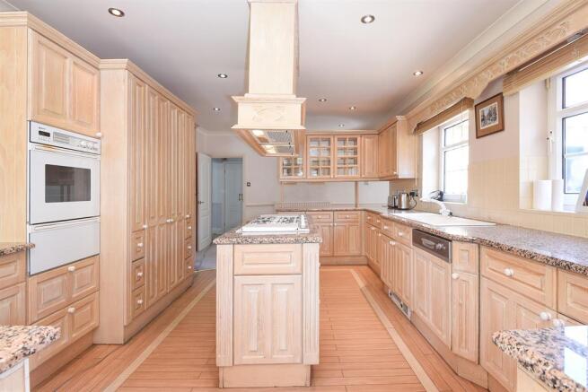 Kitchen1