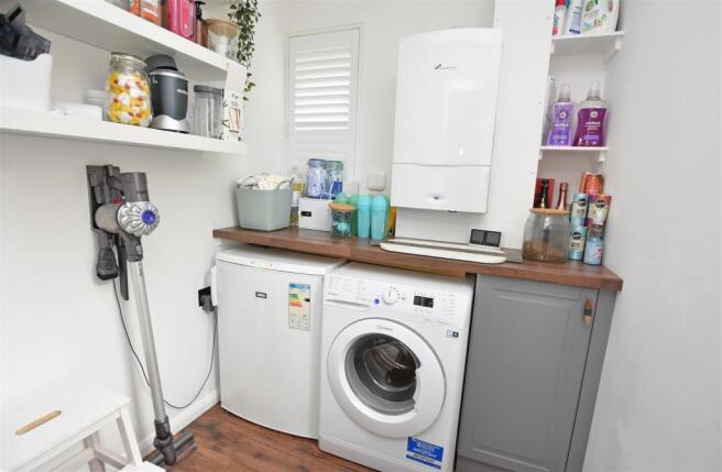 Utility Room.JPG