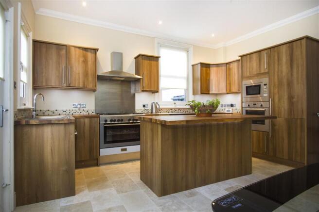 Kitchen/Breakfast