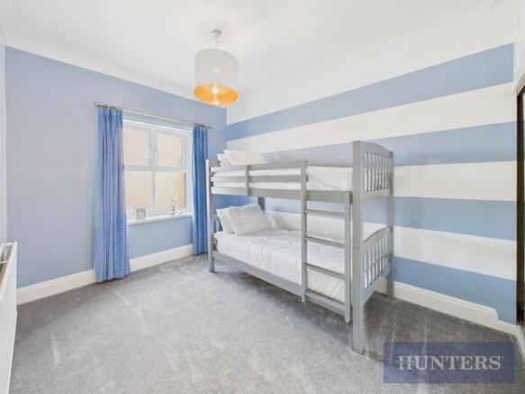 2 bed Apartment for sale Image 12