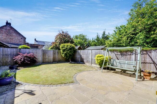 Garden 1_1.jpeg
