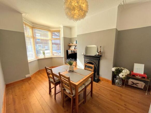 RECEPTION ROOM 1