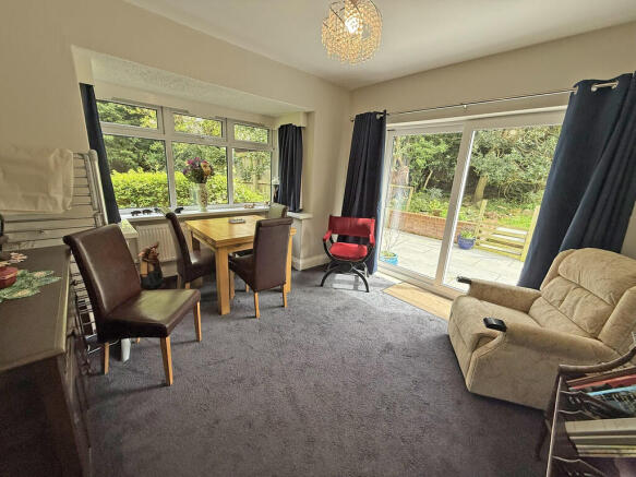 3 bed Detached Bungalow for sale Image 6