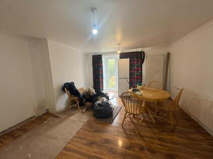 Number 276 Blackstock Road, Sheffield, South Yorkshire S14 1FY