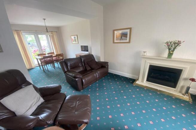 LIVING ROOM DINING R
