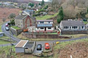 1, Pantddu Bungalows, Pantddu Road, Abertillery NP13 2BT