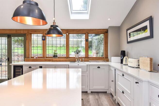 Kitchen/dining
