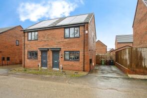 5, Calla Grove, Seacroft, Leeds LS14 6ZT