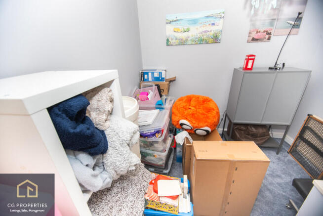 3 bed Semi-Detached for sale Image 10