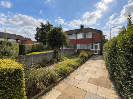 Longford Road West, Reddish