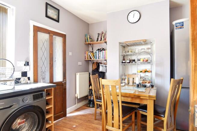 3 bed Terraced for sale Image 4