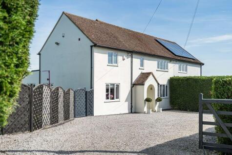 Middle Farm Cottages Throcking
