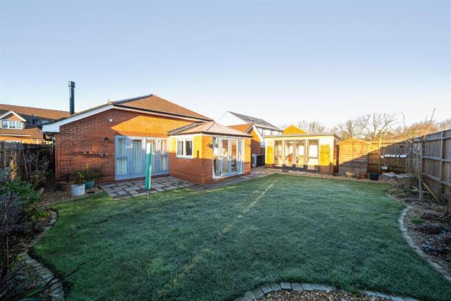 Garden to Summer House