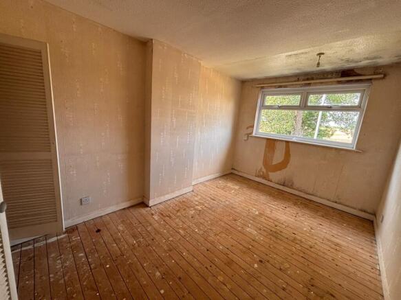 3 bed Semi-Detached for sale Image 10