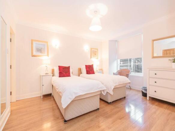 33b Albany street-1