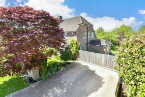 10, Jefferies, Haywards Heath RH17 7DR