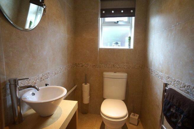 Cloakroom/w.c
