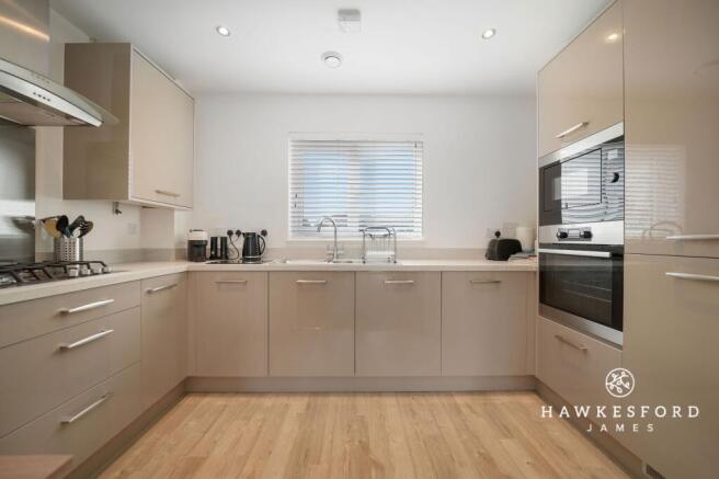 Hedley House, Sittingbourne - Kitchen