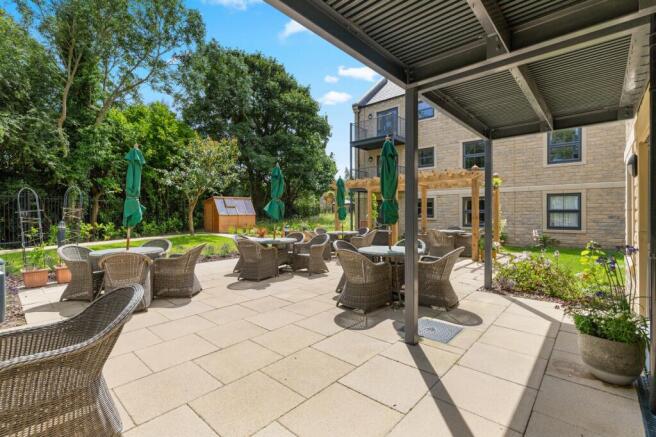 1 bed Retirement Property for sale Image 7