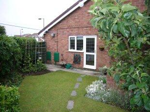 SIDE GARDEN