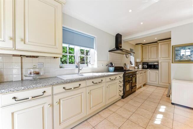 Kitchen/Breakfast Room