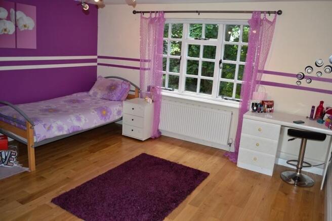 Photo 10