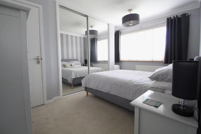 bed 1