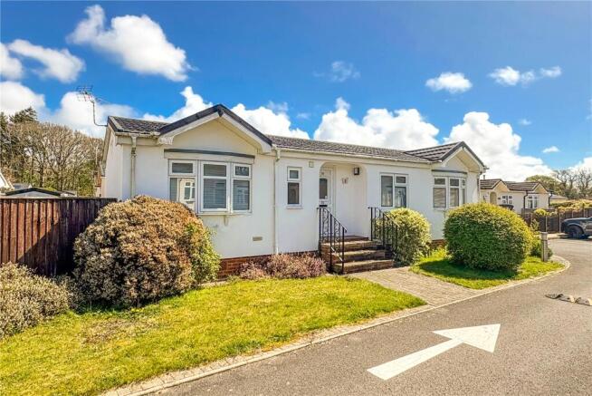 2-bed caravan on Knightcrest Park, Milford Road, Everton, Hampshire, SO41, £235,000