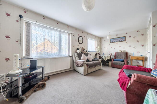 St. Peters Road, Basingstoke RG22 6TL photo 3