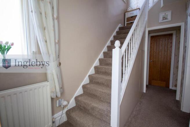 3 bed House for sale Image 8