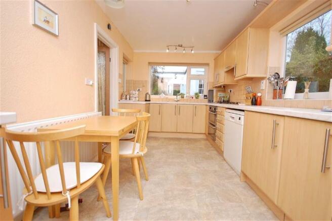 BREAKFAST KITCHEN