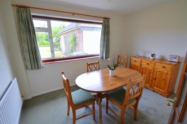 Dining Room/Optional Bedroom 2