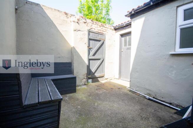 1 bed Apartment for sale Image 11