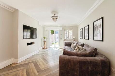 Bramble Tye, Laindon, Basildon, Essex, SS15