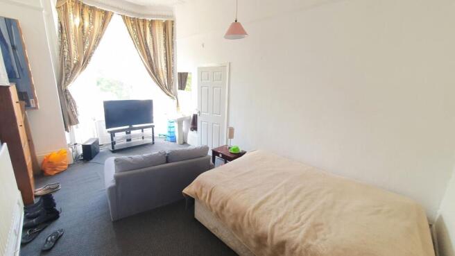 House of Multiple Occupation for sale Image 8