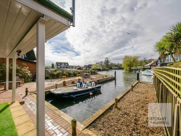 Outlook & Mooring