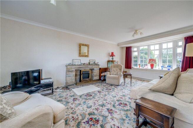 4 bed Detached for sale Image 6