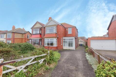 Coast Road, Redcar