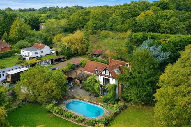 Woodgreen Farm, Honeypot Lane, Waltham Abbey, EN9 3SG