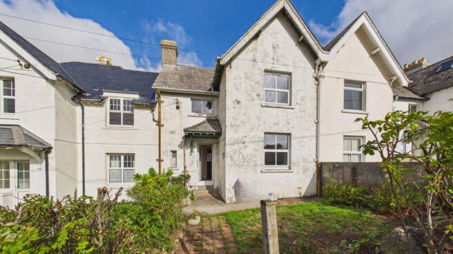 3 Bedroom Mid Terraced House for Sale