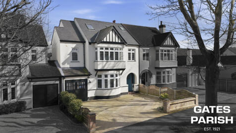 Beech Avenue, Upminster, RM14