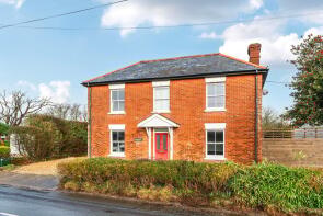 Brackens, Bashley Cross Road, New Milton BH25 5SY